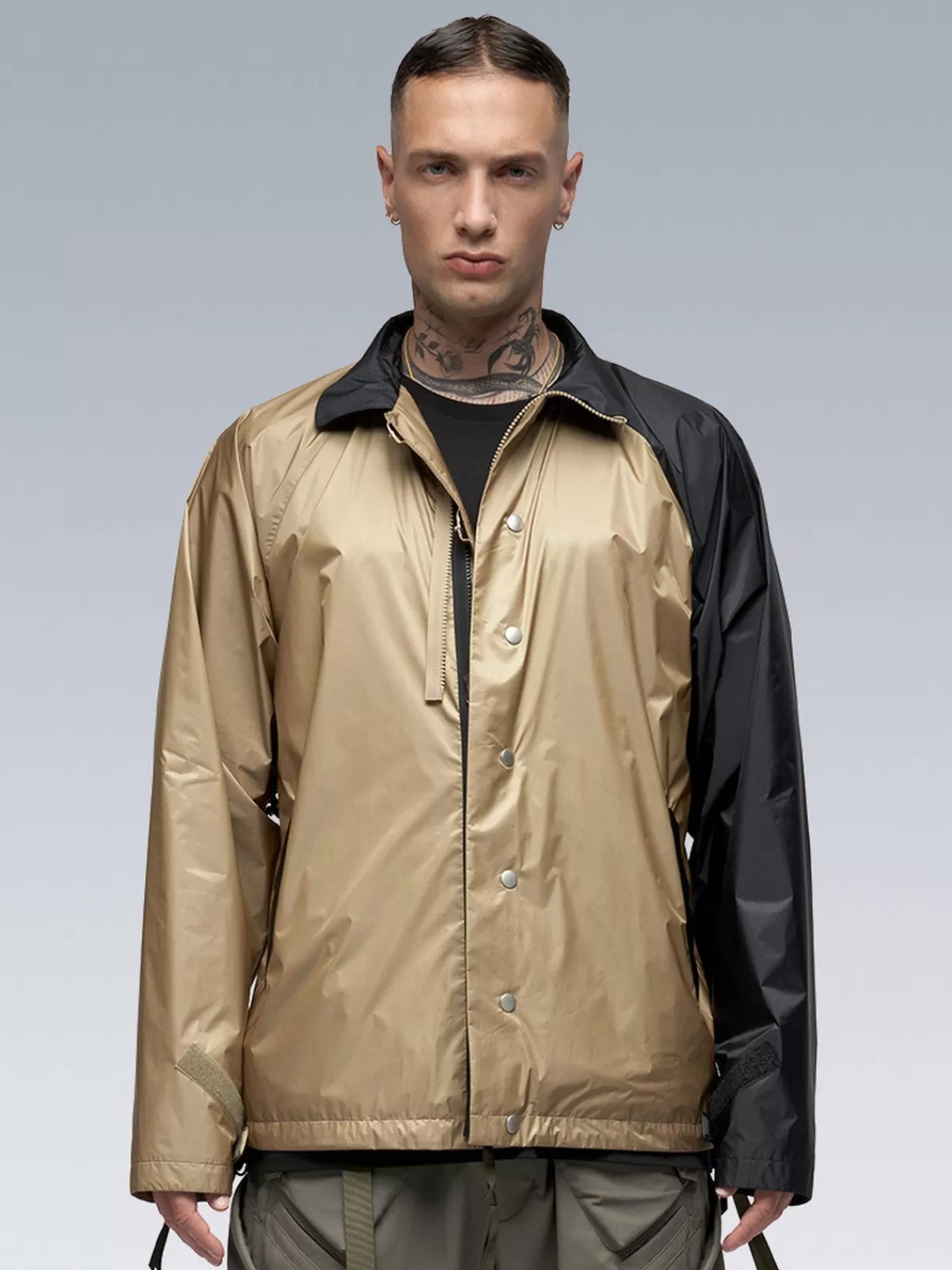 J95 Ws Khaki / Black^ACRONYM Online