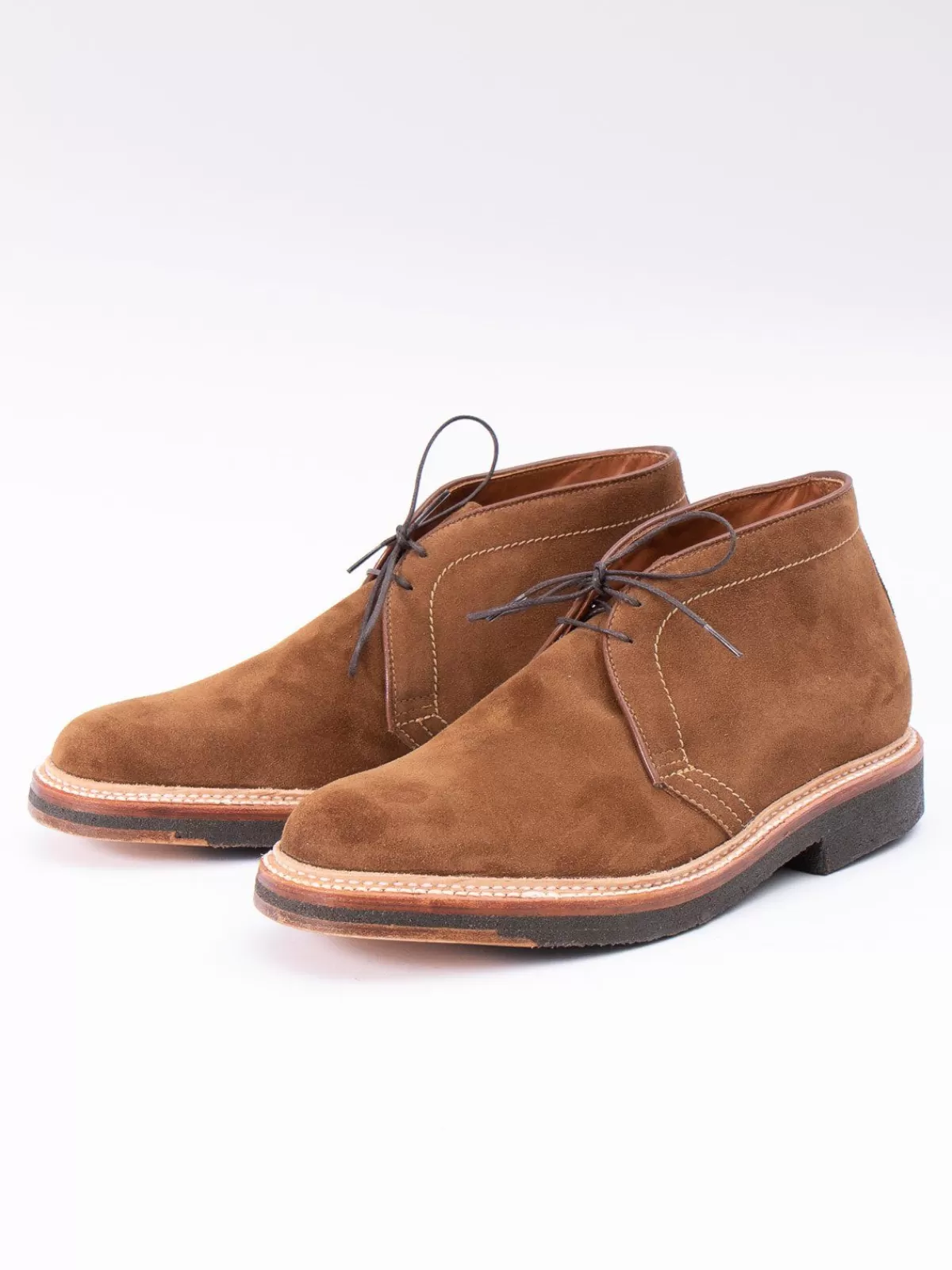 Snuff Suede Chukka With Crepe Sole^Alden for The Bureau Online